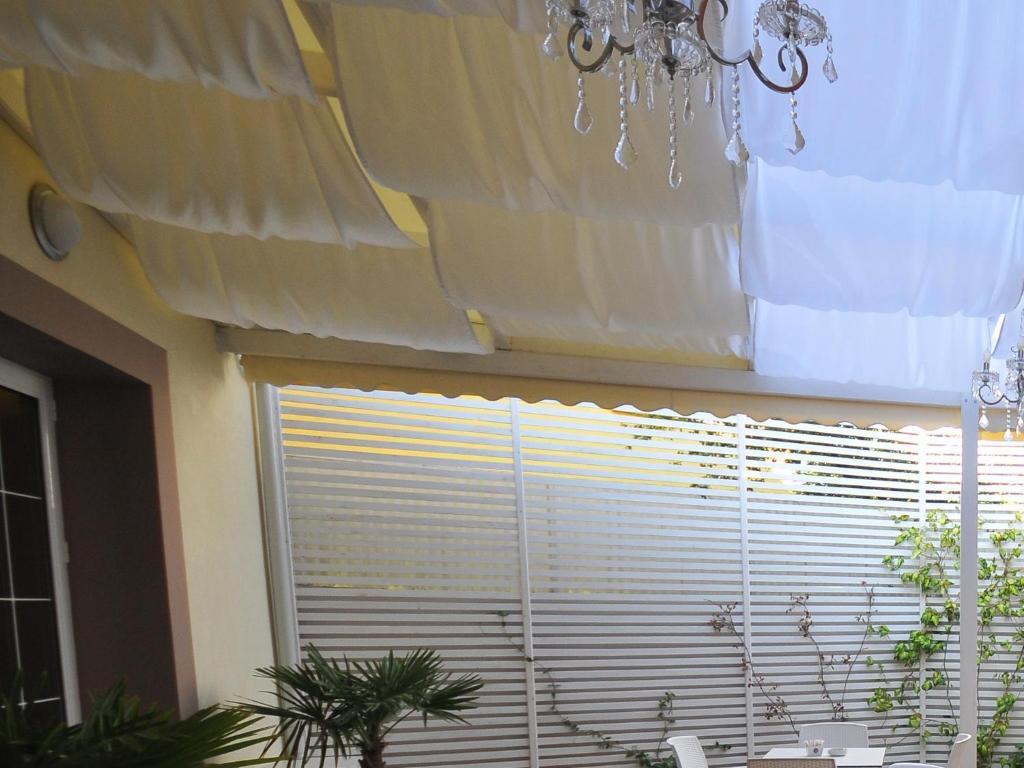 Hotel Vila Kerciku Tirana Zewnętrze zdjęcie
